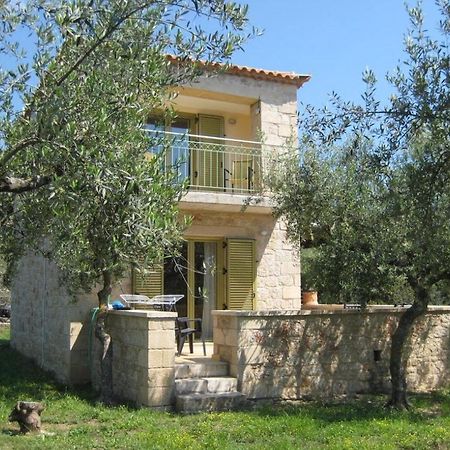 Amoni Holiday Homes Kardamyli Exterior photo